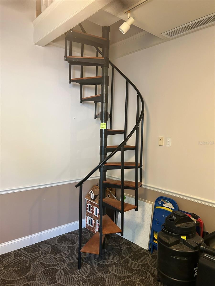 N/A - Commercial Lease