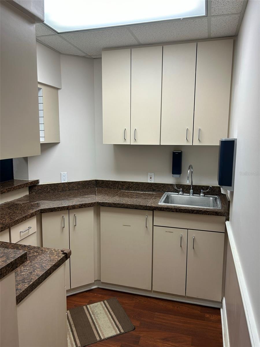 N/A - Commercial Lease