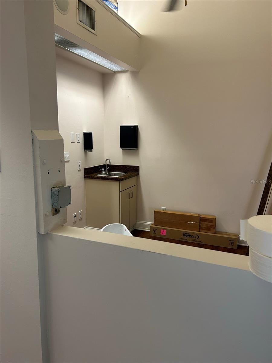 N/A - Commercial Lease