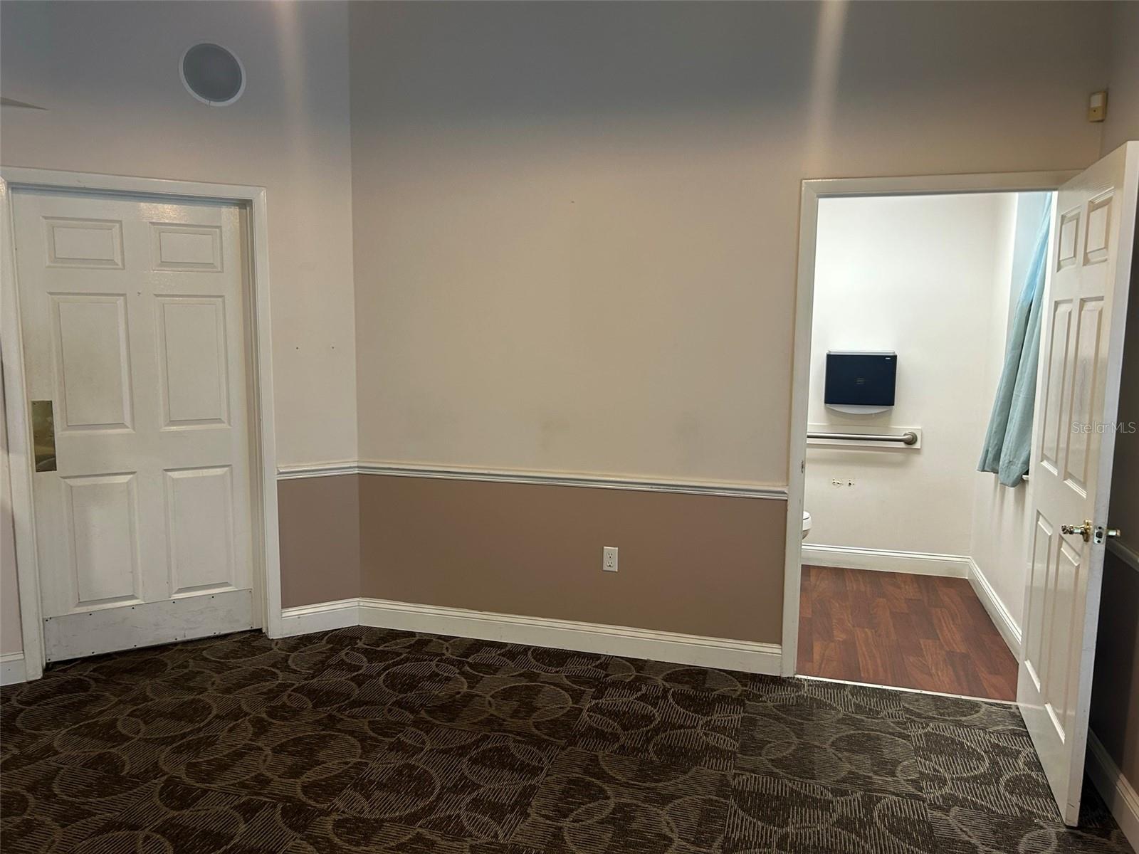 N/A - Commercial Lease