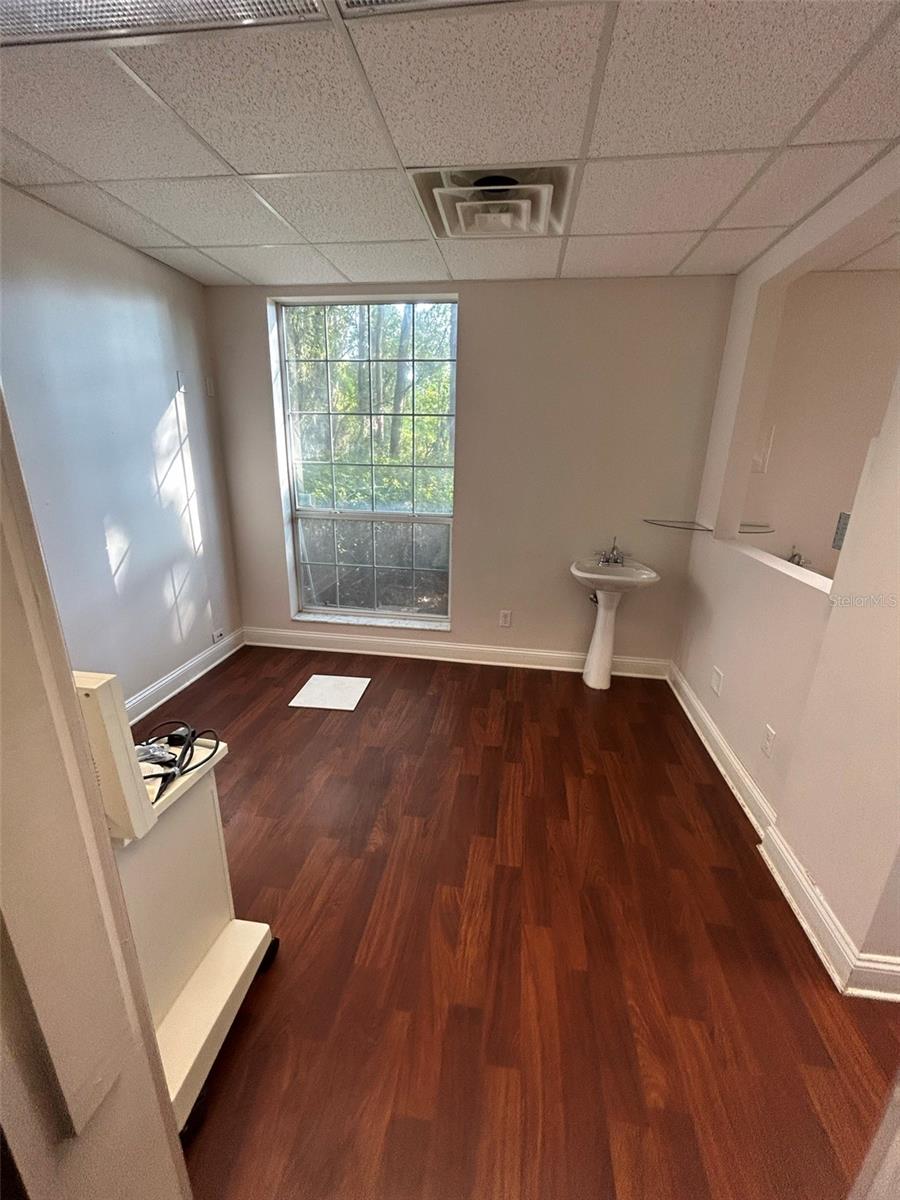 N/A - Commercial Lease