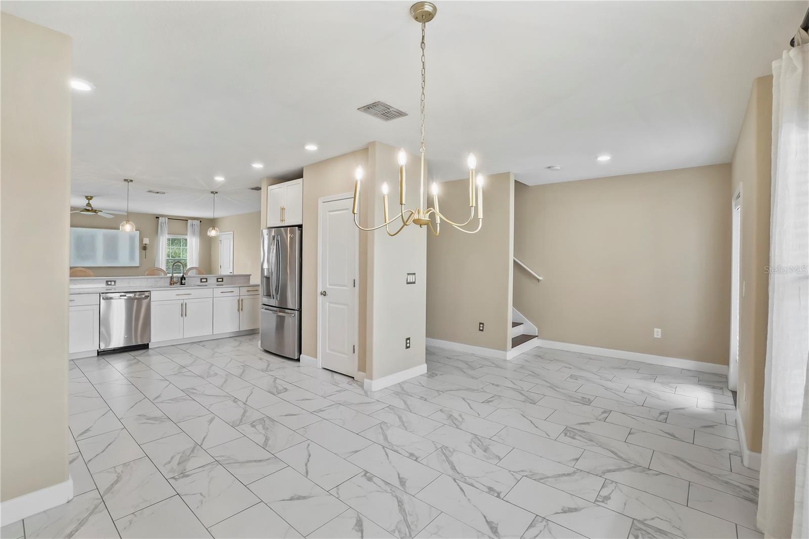 WEST END TWNHMS 2 - Residential Lease