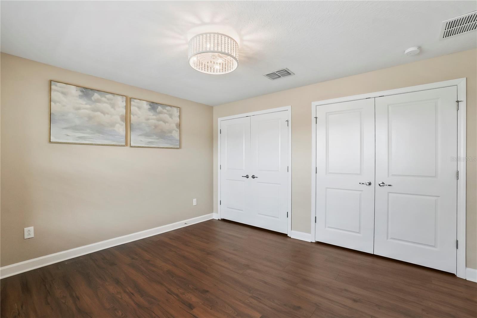 WEST END TWNHMS 2 - Residential Lease