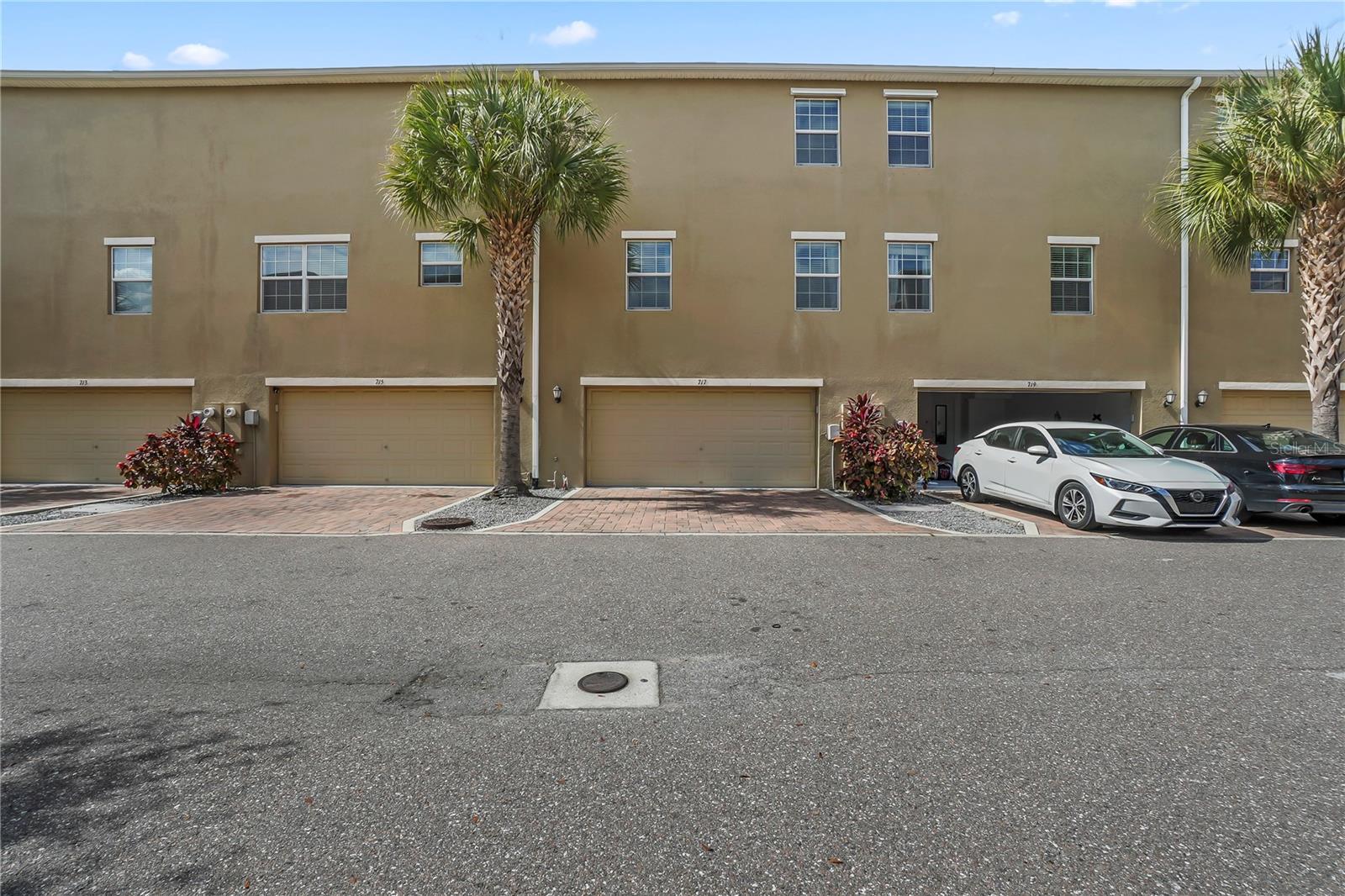 WEST END TWNHMS 2 - Residential Lease