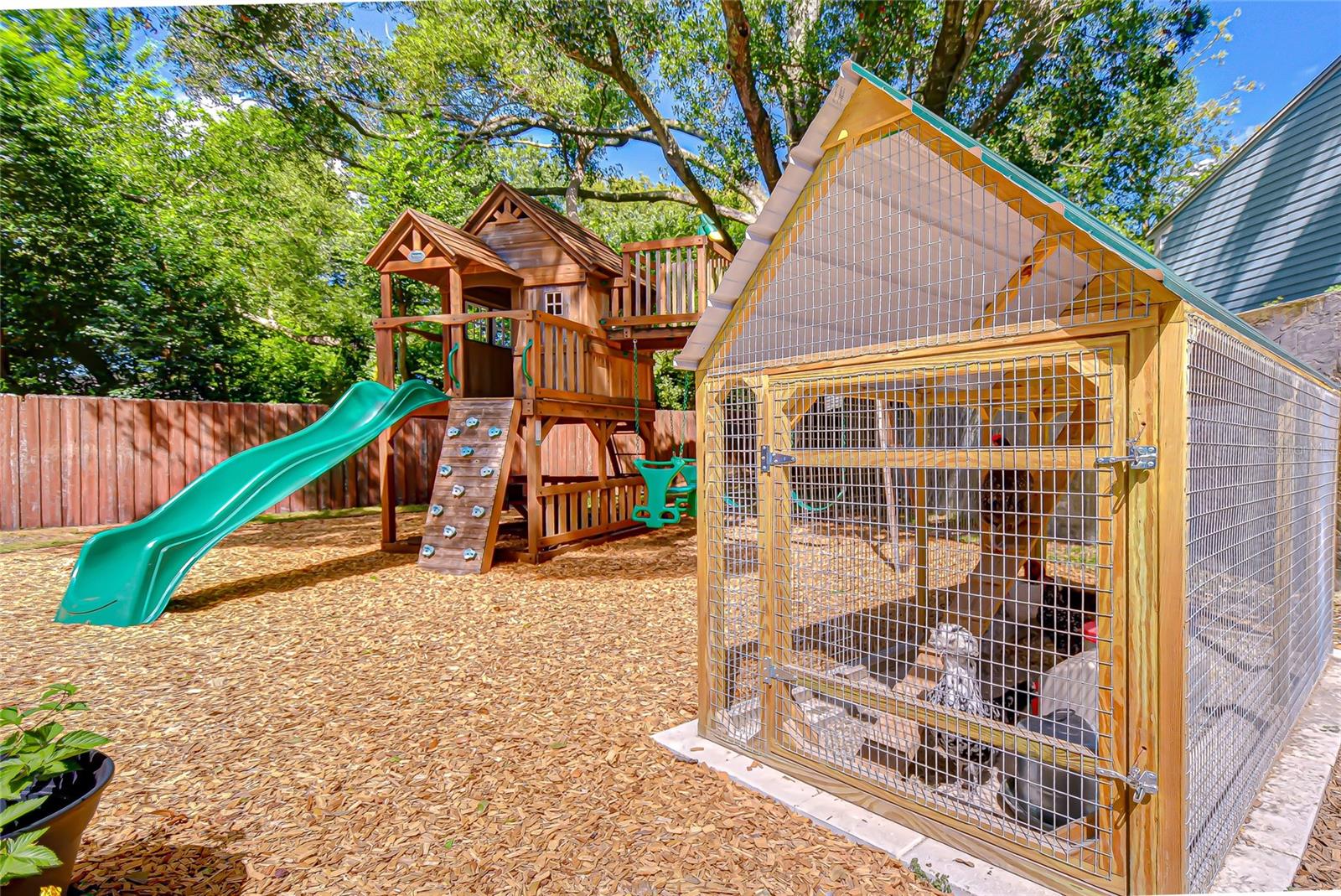 MAGDALENE SHORES ESTATES UN 6 - Residential