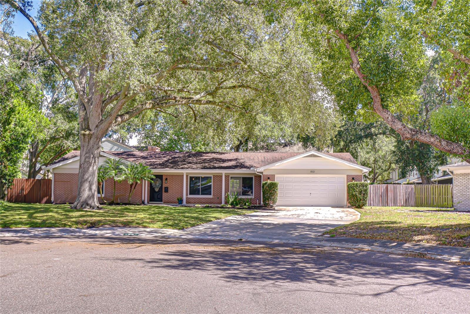 MAGDALENE SHORES ESTATES UN 6 - Residential