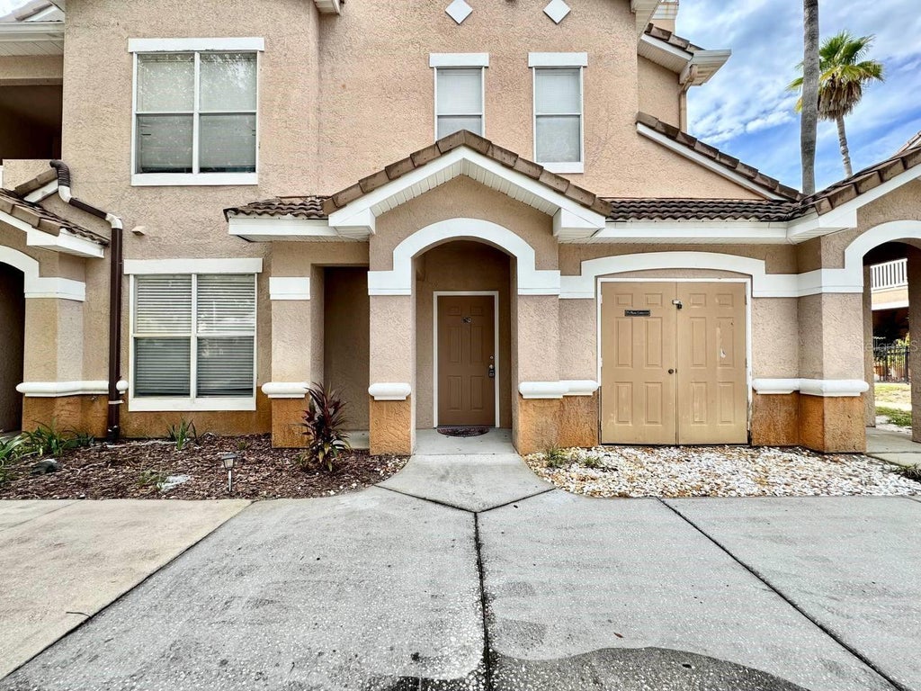 Photo of 17942 Villa Creek Drive #17942, Tampa, FL 33647 (MLS # TB8553777)