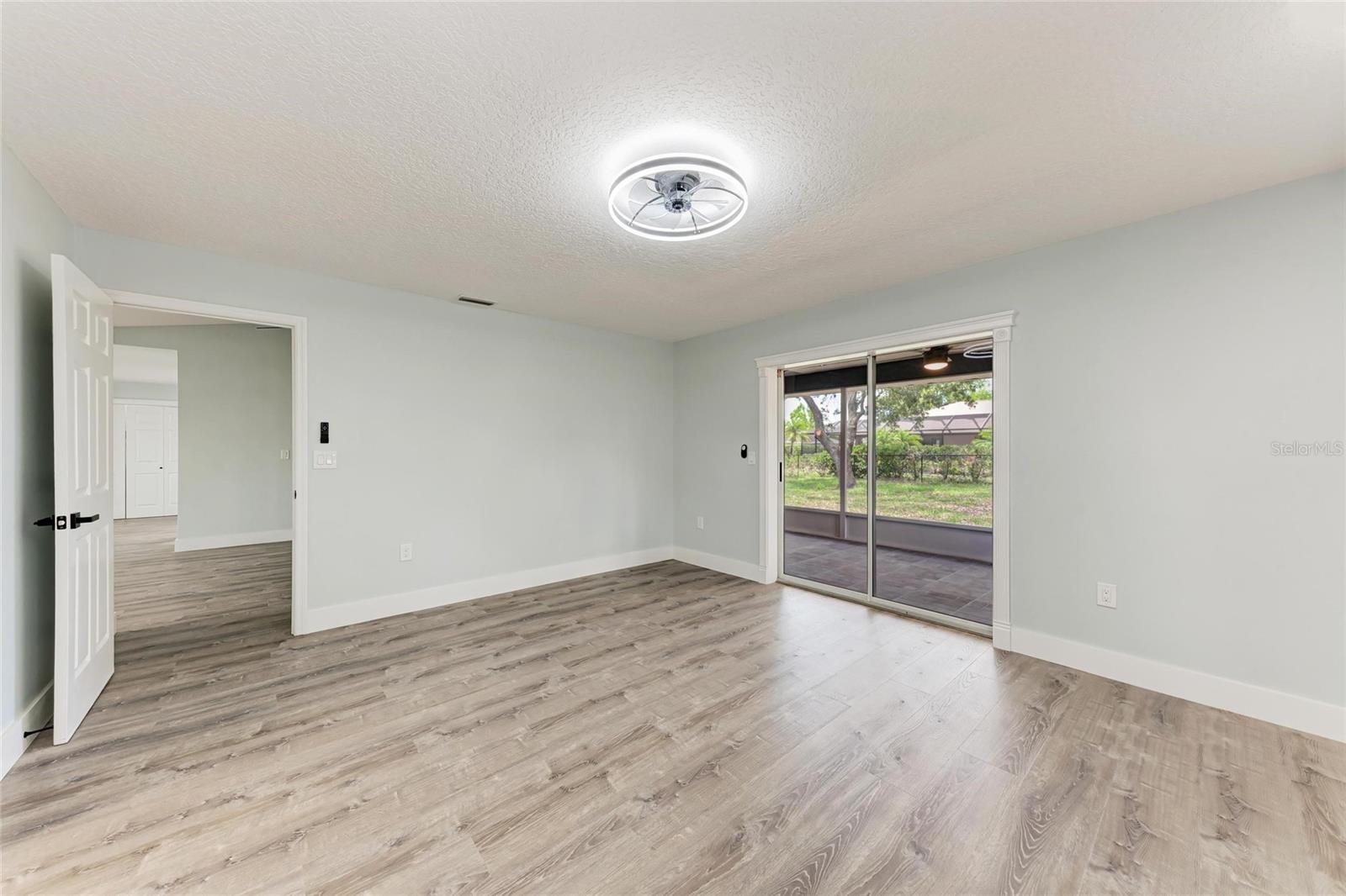 MANATEE OAKS III - Residential