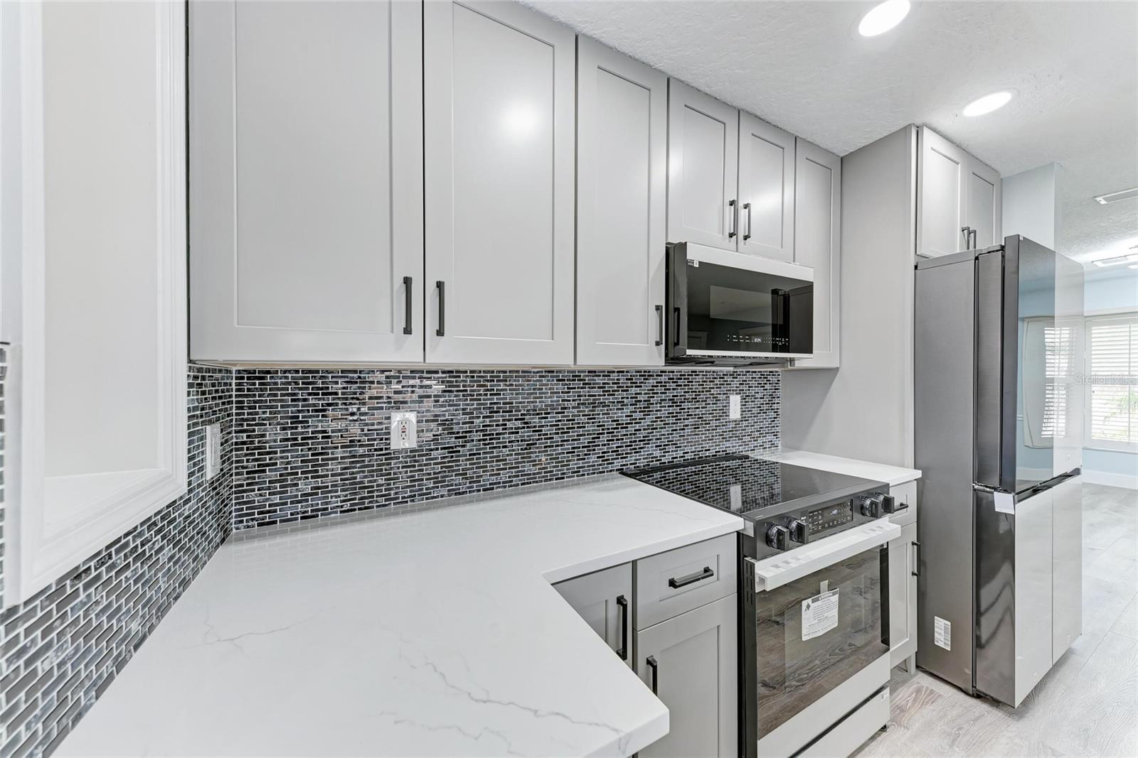 MANATEE OAKS III - Residential