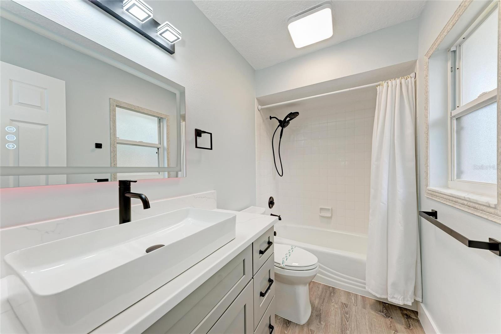 MANATEE OAKS III - Residential