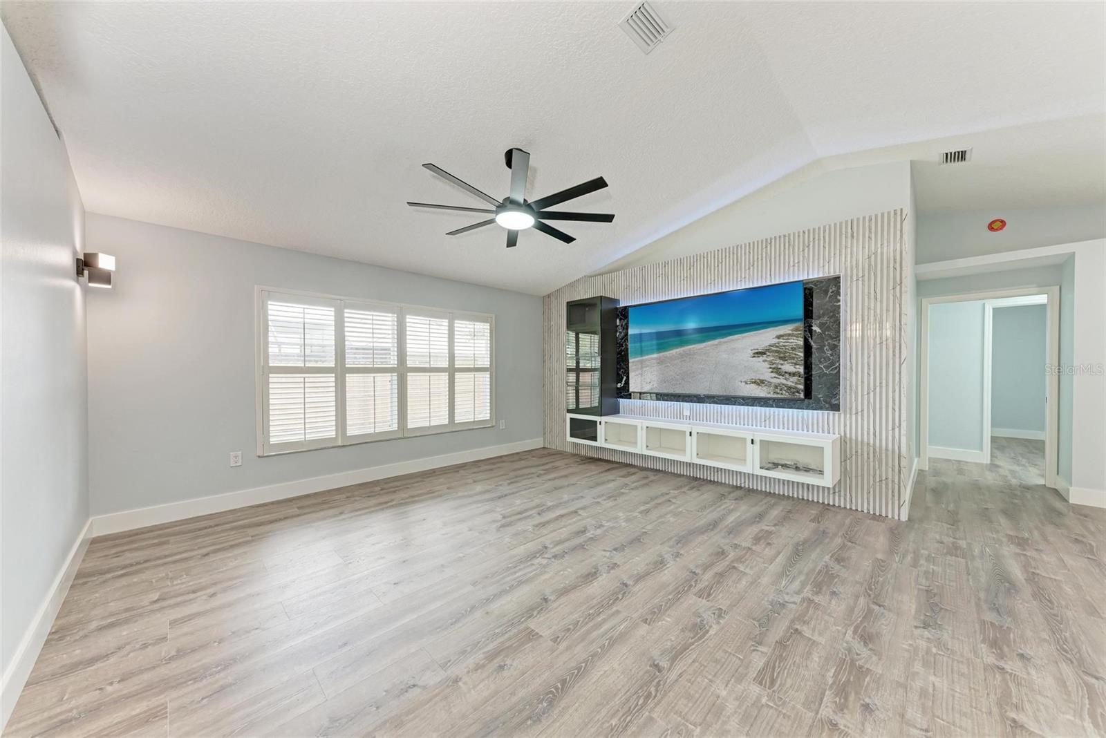 MANATEE OAKS III - Residential