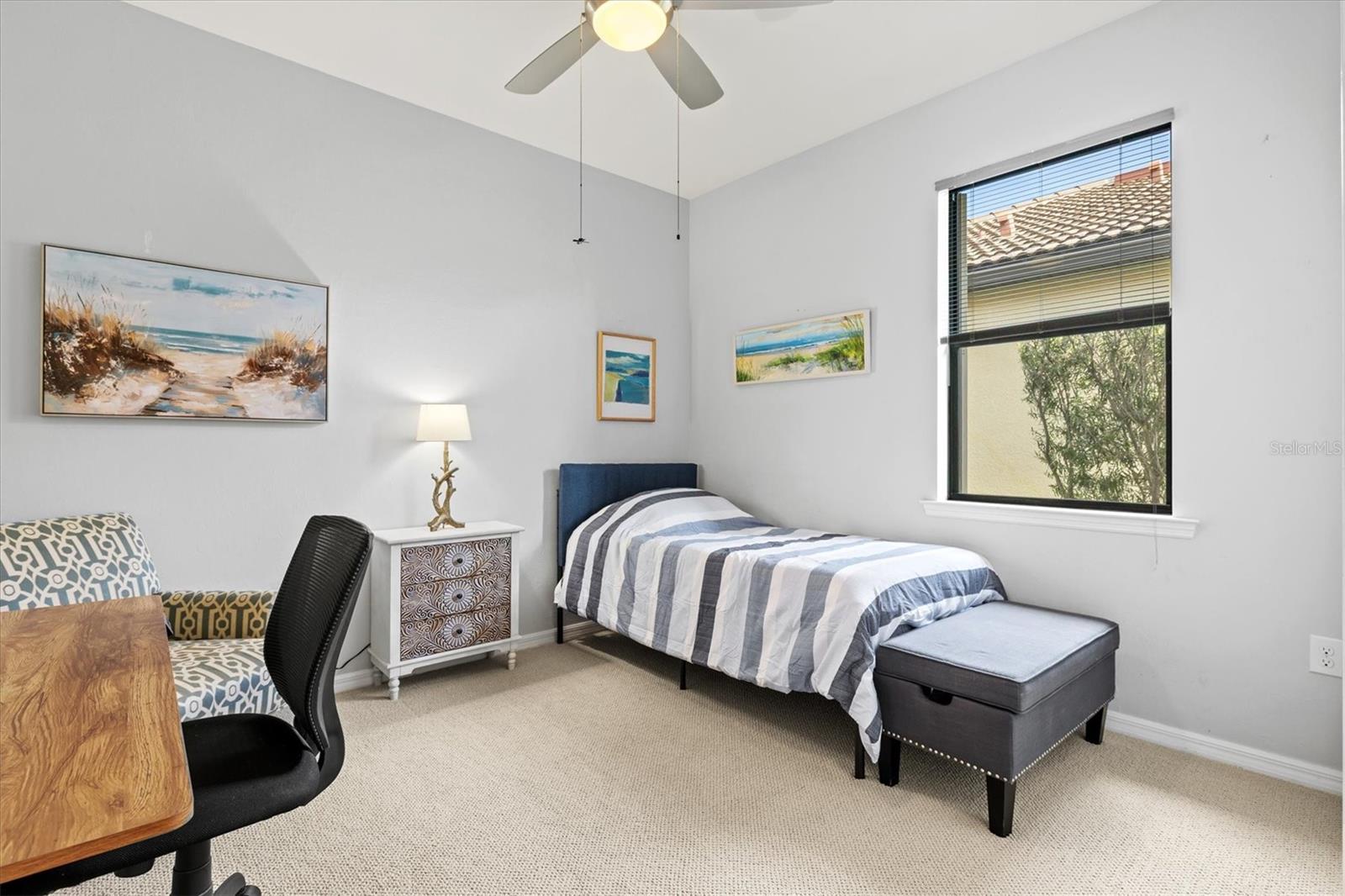 ISLANDWALK - Residential