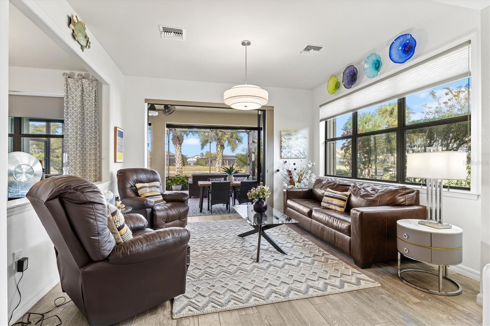 ISLANDWALK - Residential