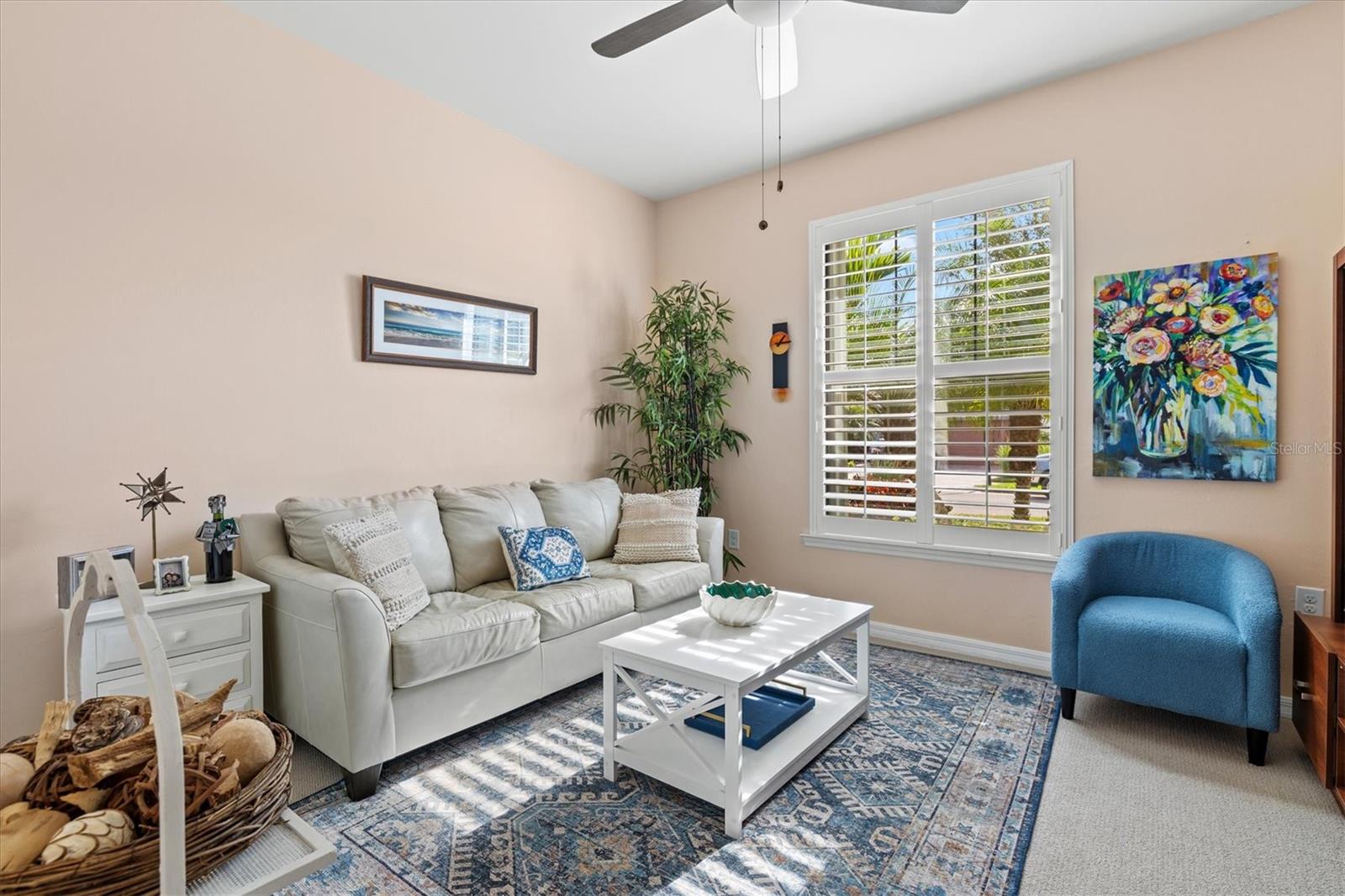 ISLANDWALK - Residential