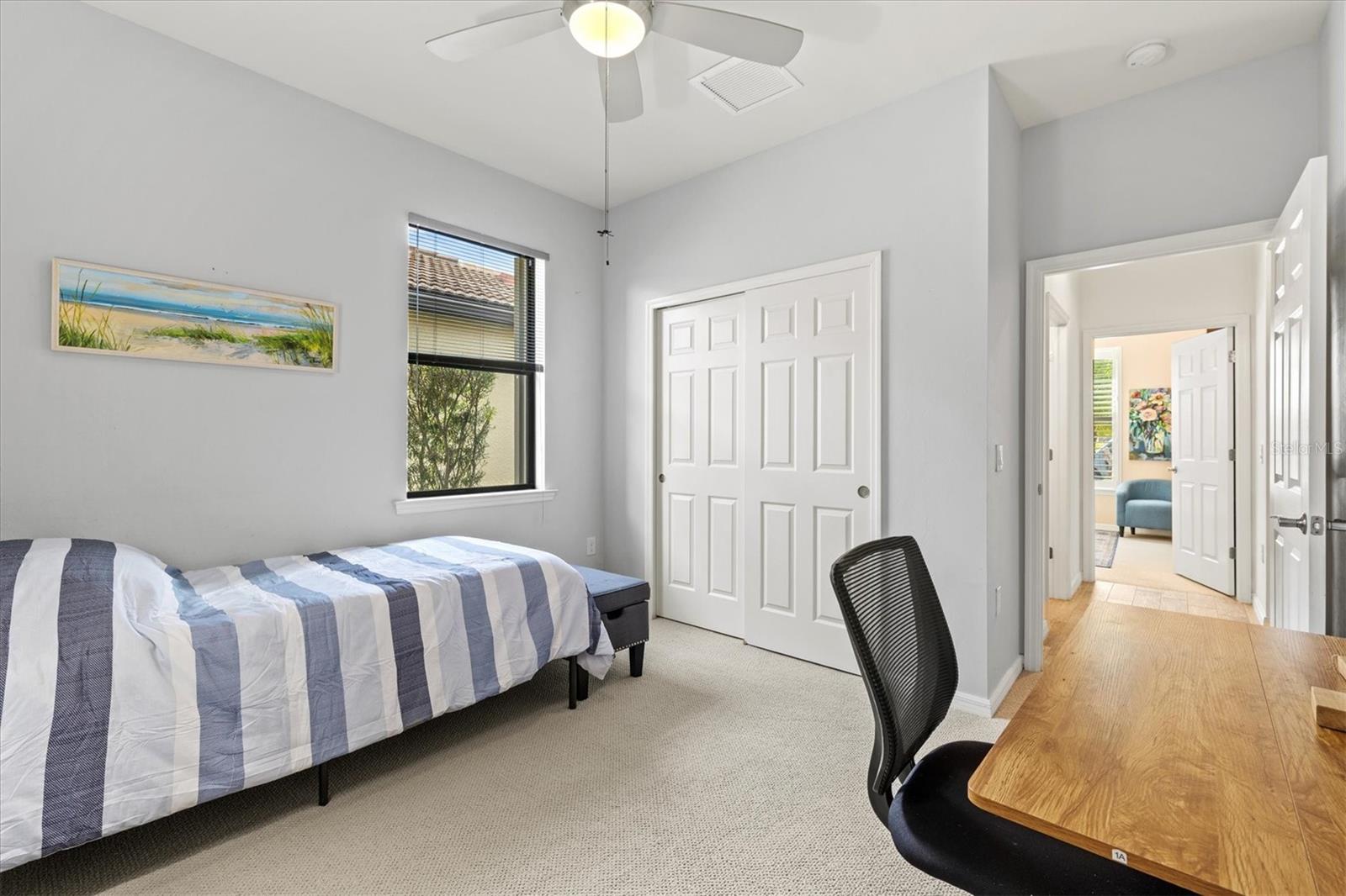 ISLANDWALK - Residential