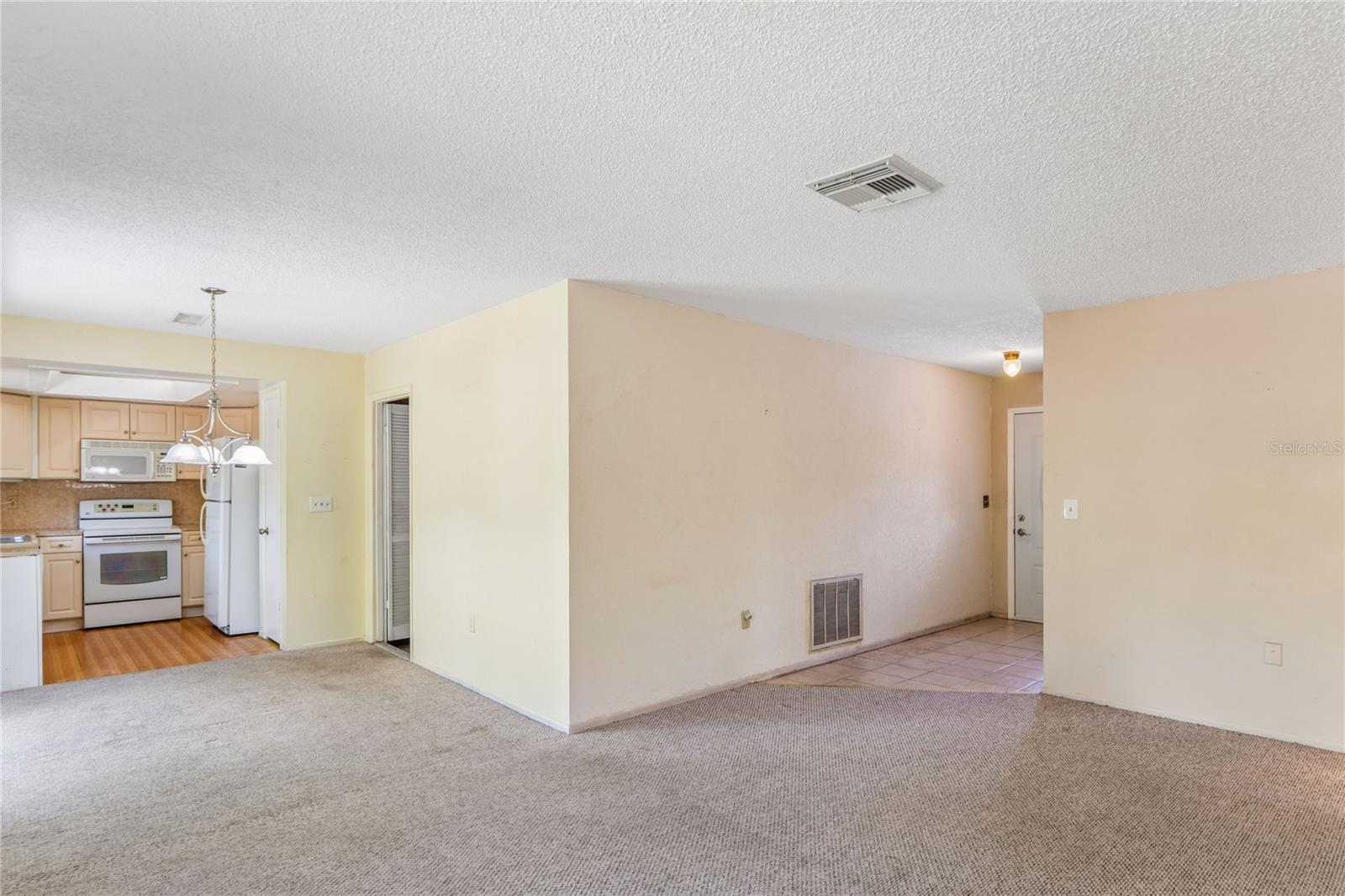 BEACON SQUARE - Residential