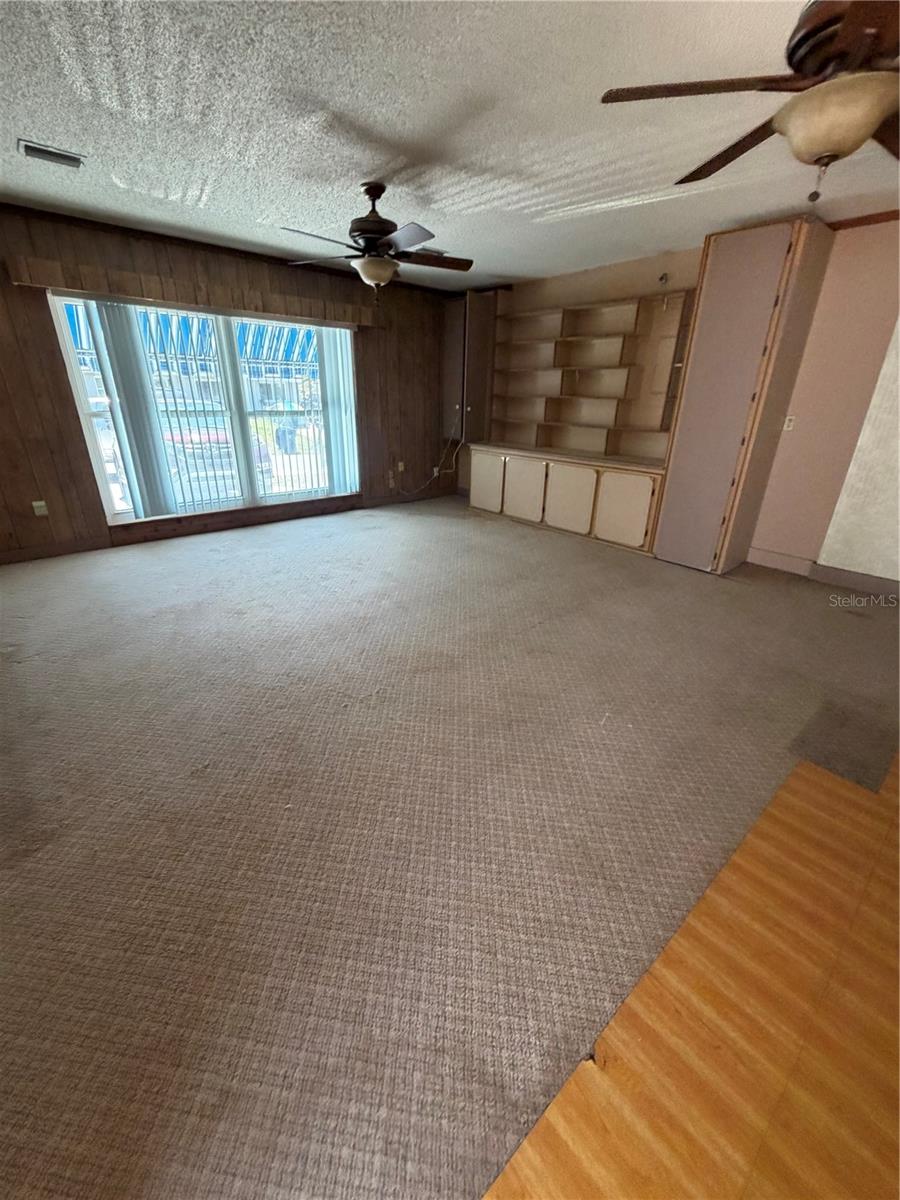 BEACON SQUARE - Residential