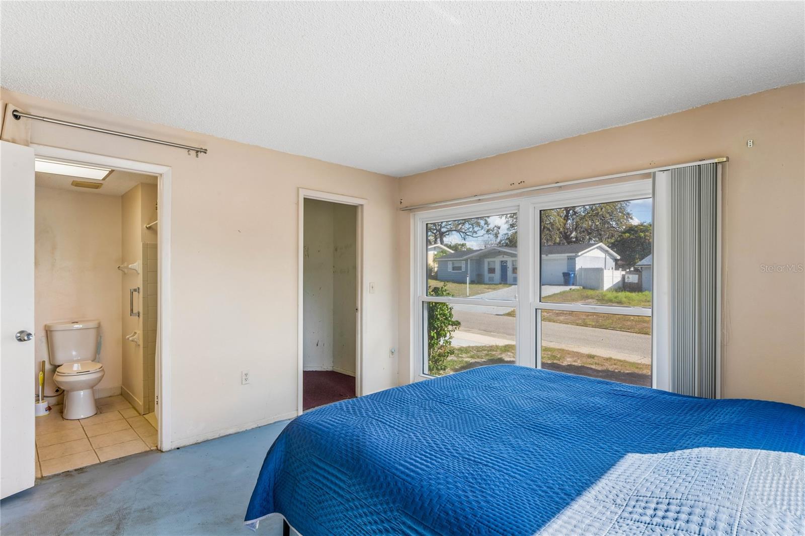 BEACON SQUARE - Residential