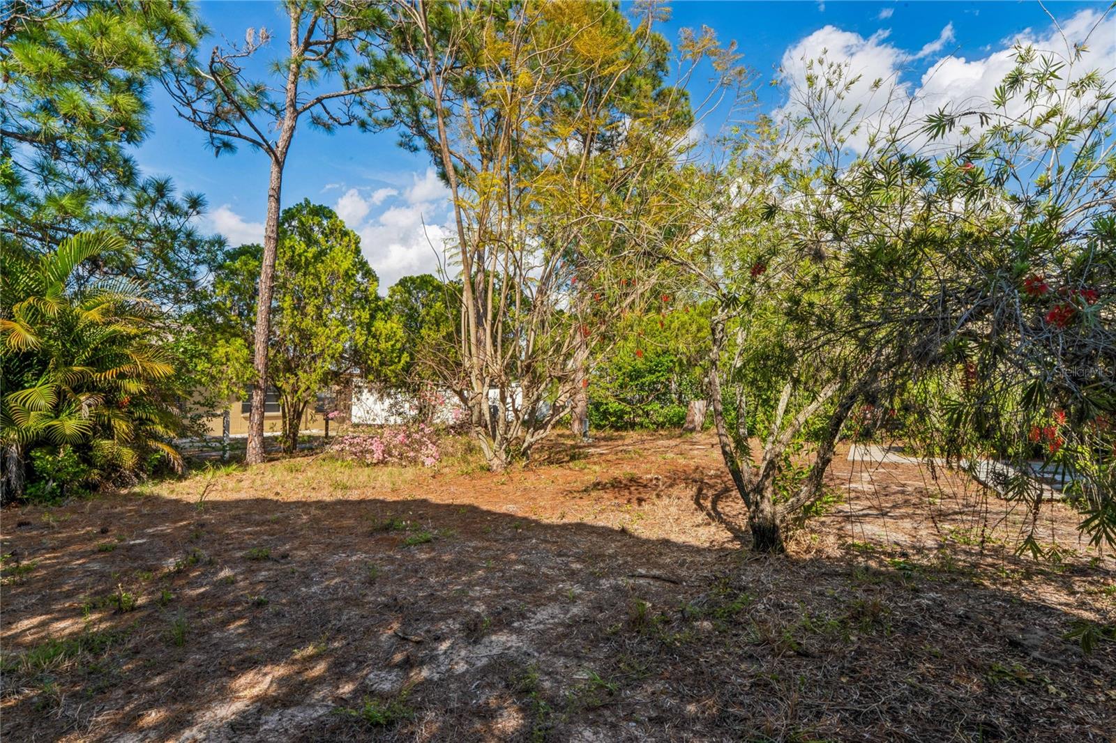 BEACON SQUARE - Residential