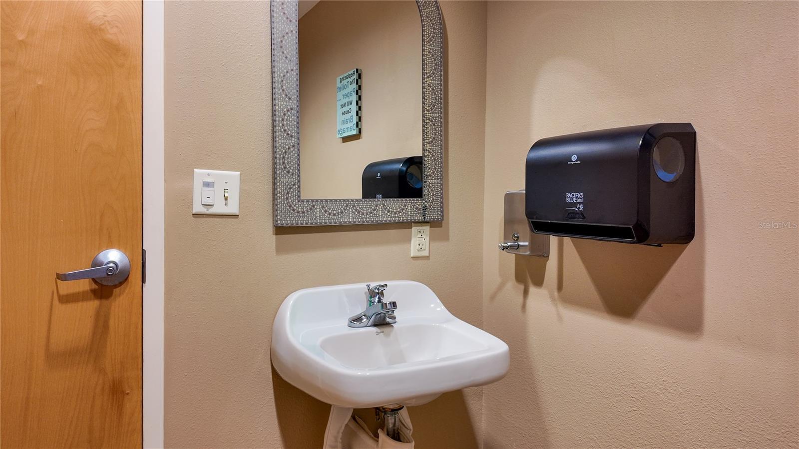 KJB CONDOS - Commercial Sale