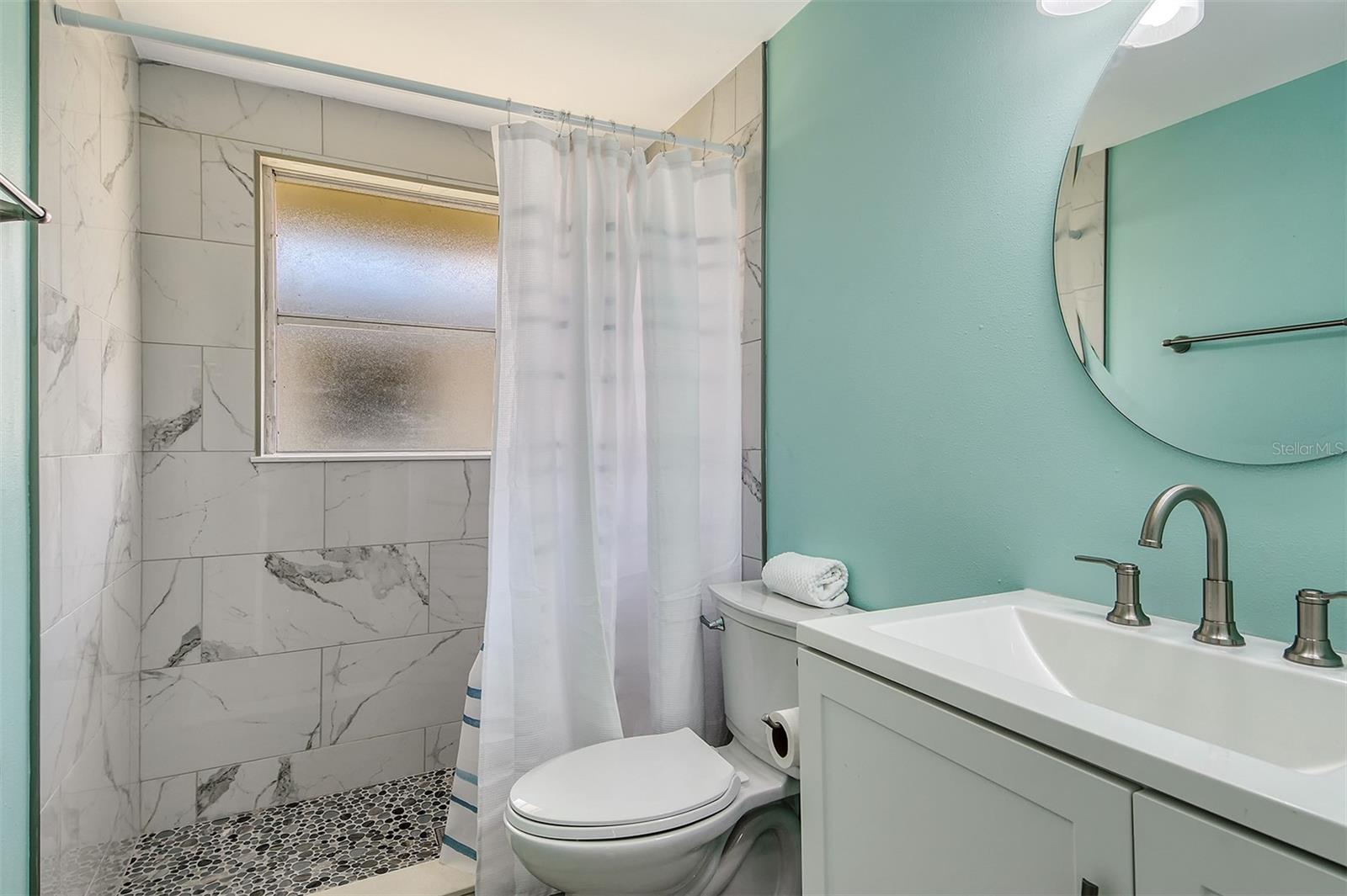 ALOHA KAI APTS - Residential