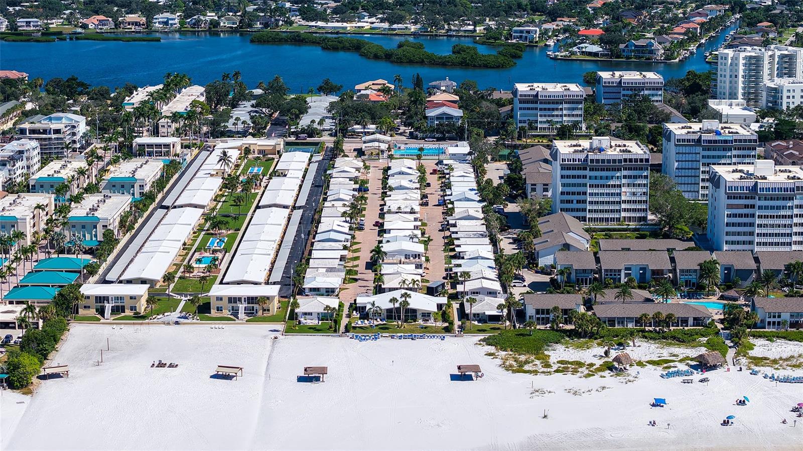 ALOHA KAI APTS - Residential