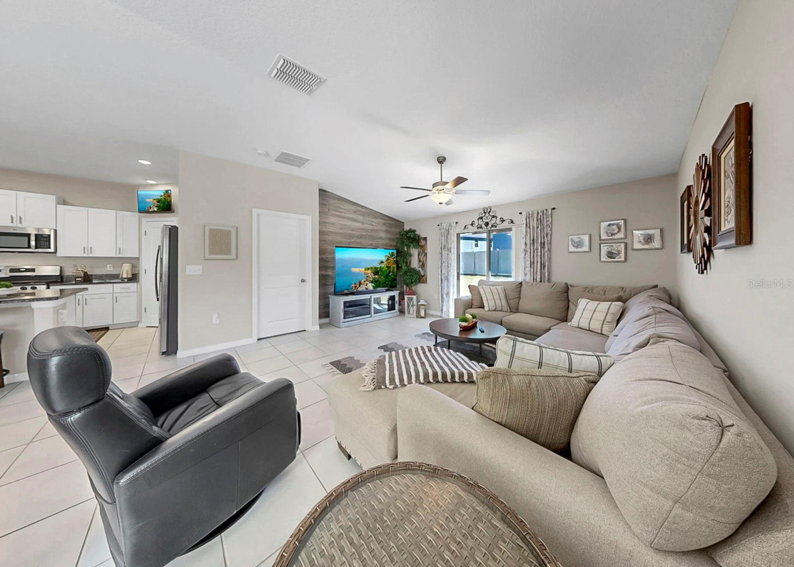 BELMONT SOUTH PH 2F - Residential