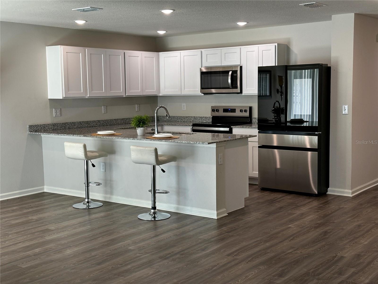 MARION OAKS - Residential