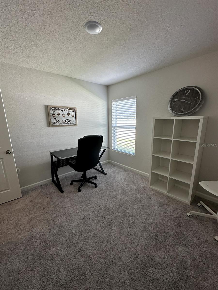 MARION OAKS - Residential