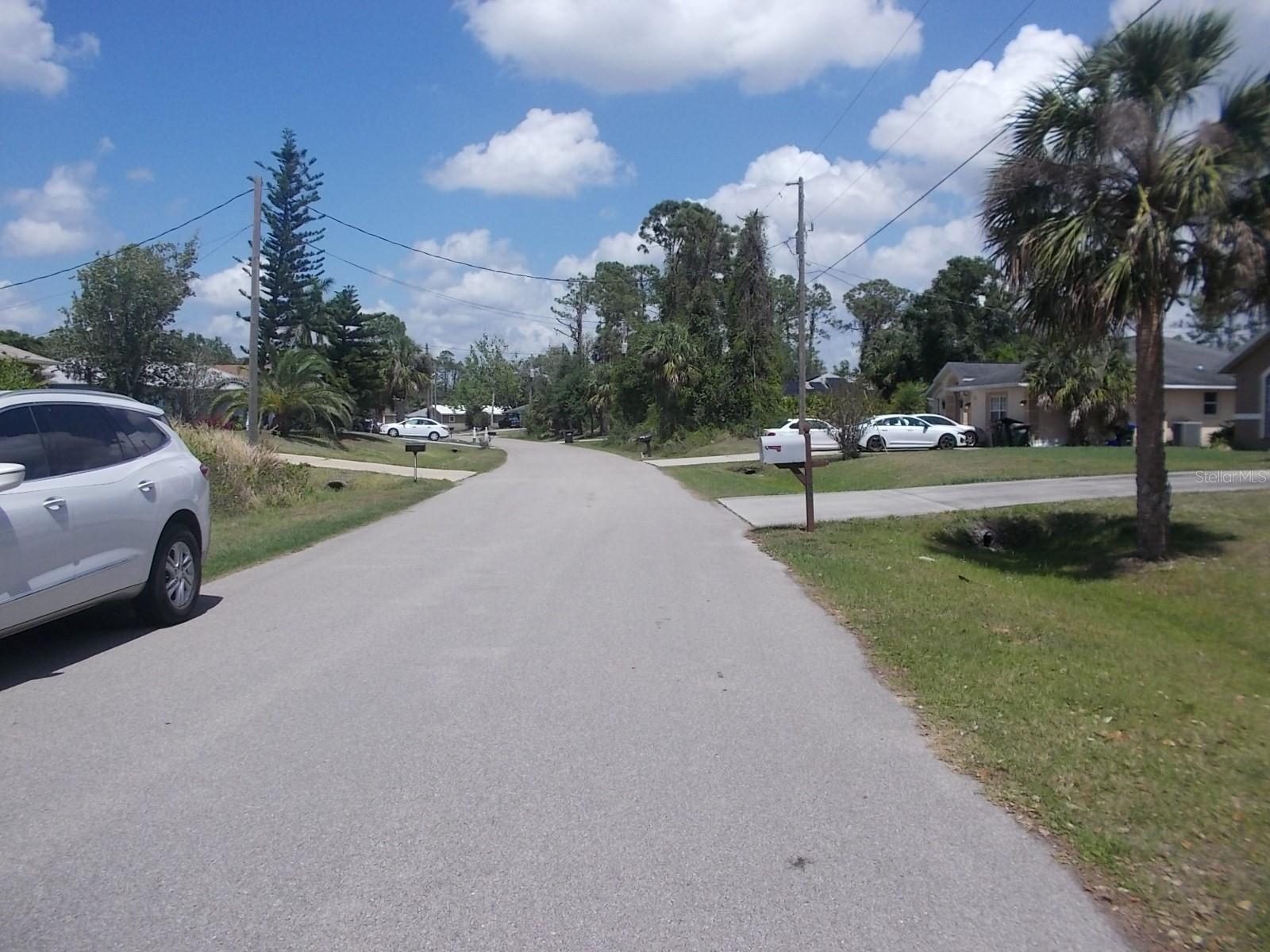 PORT CHARLOTTE SUB 09 - Land