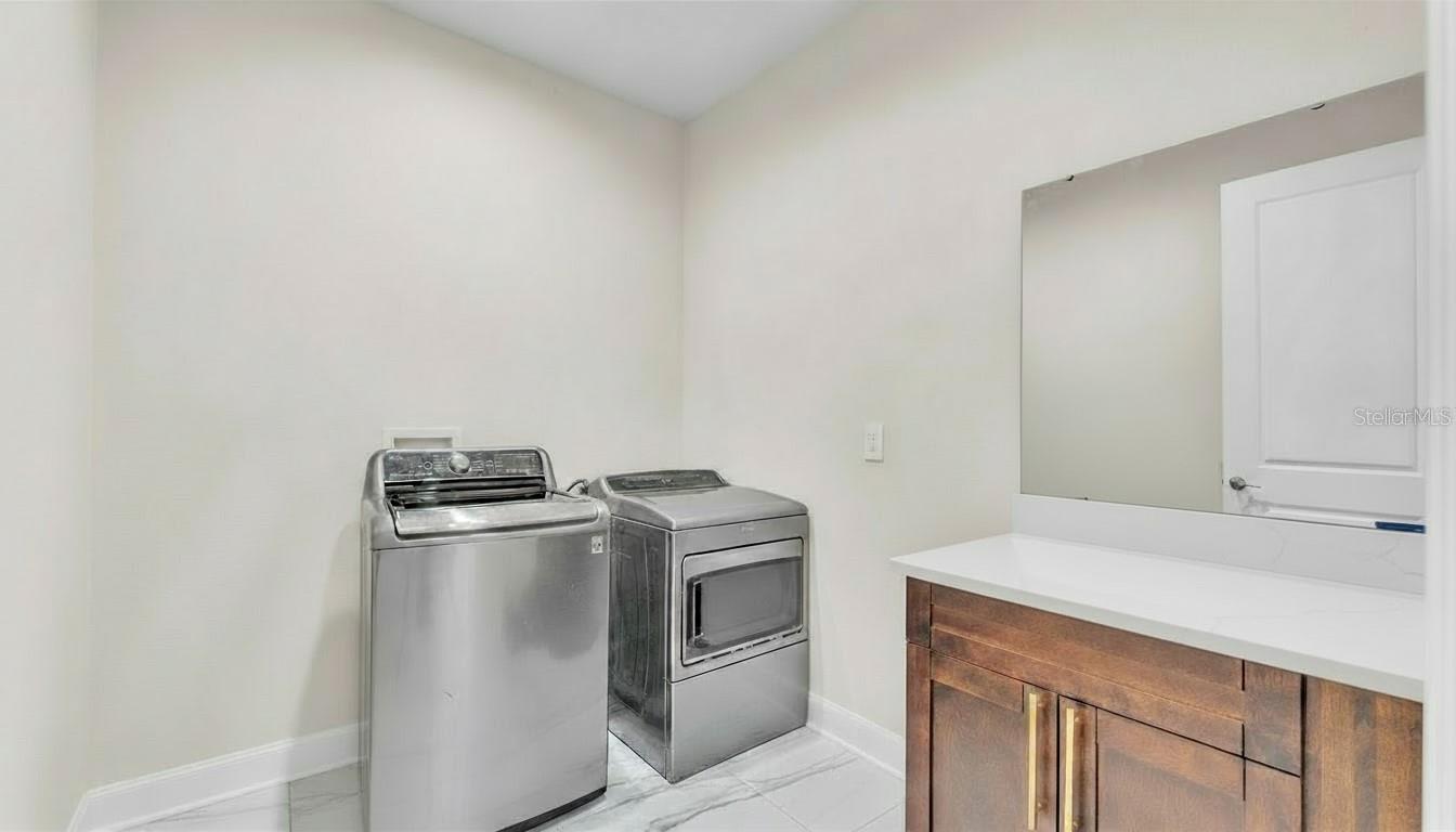 LAKE JULIANA ESTATES - Residential