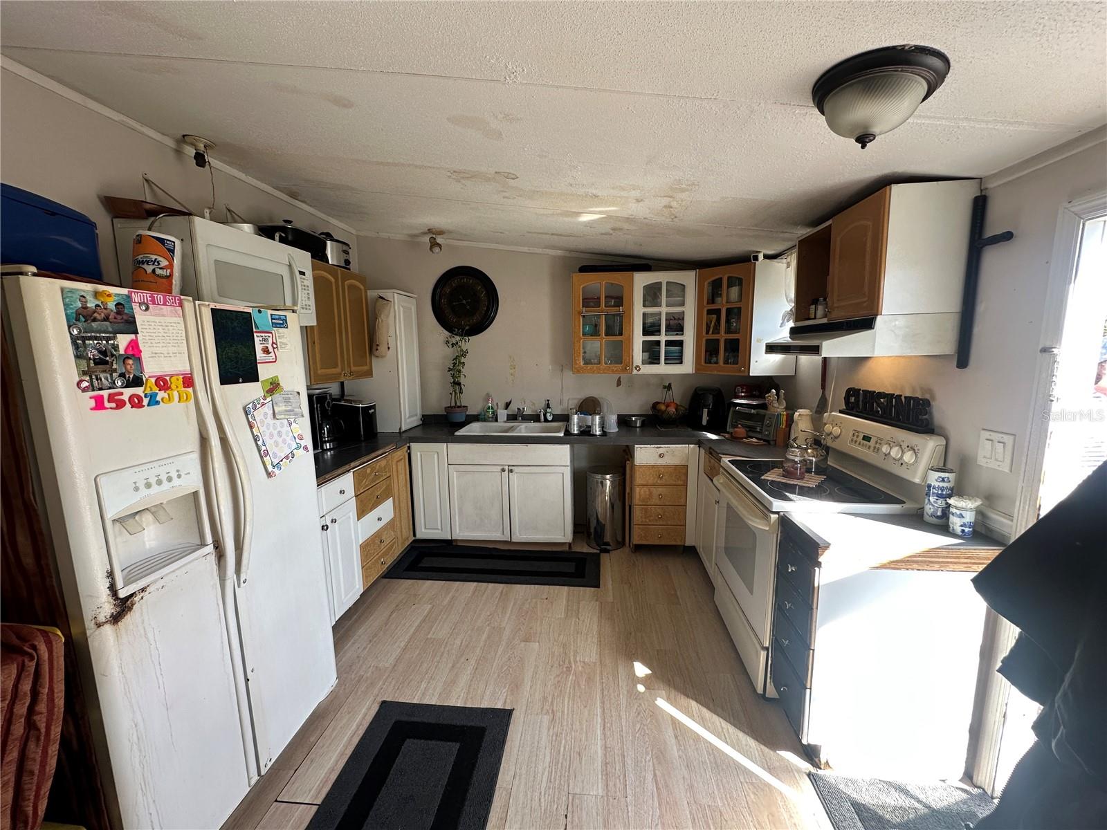 SIGNAL COVE - Residential