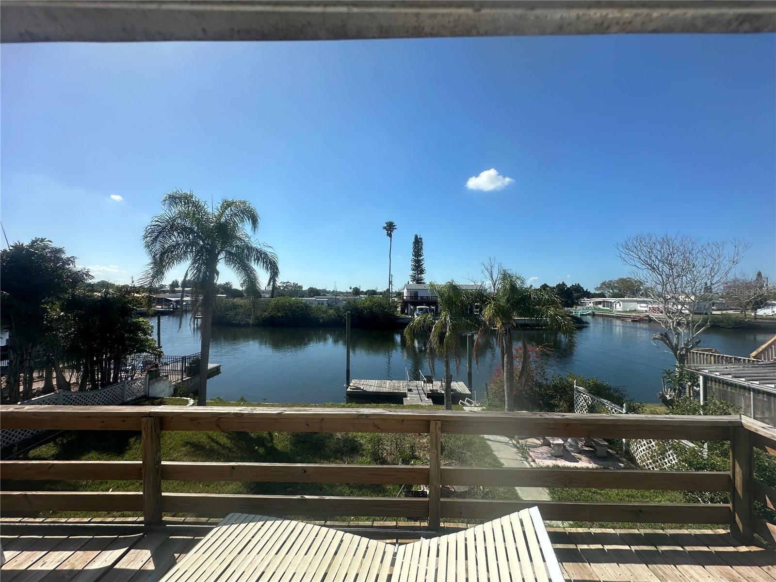 SIGNAL COVE - Residential