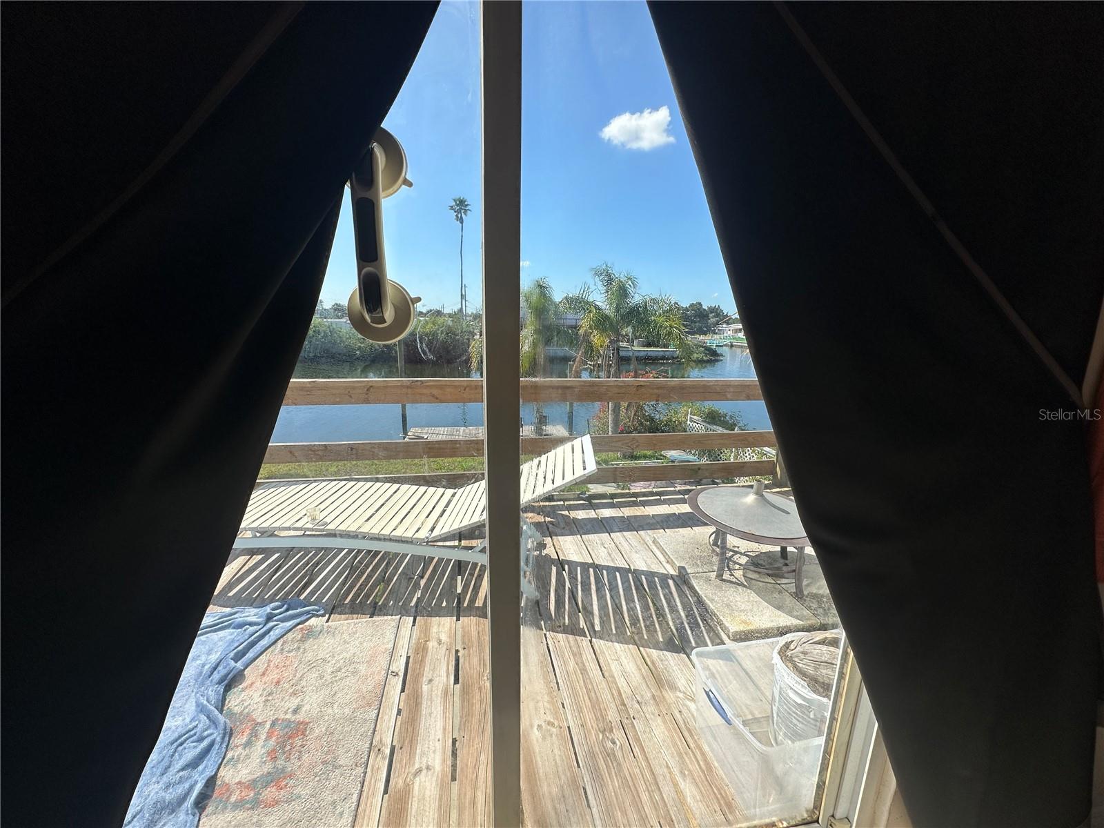 SIGNAL COVE - Residential