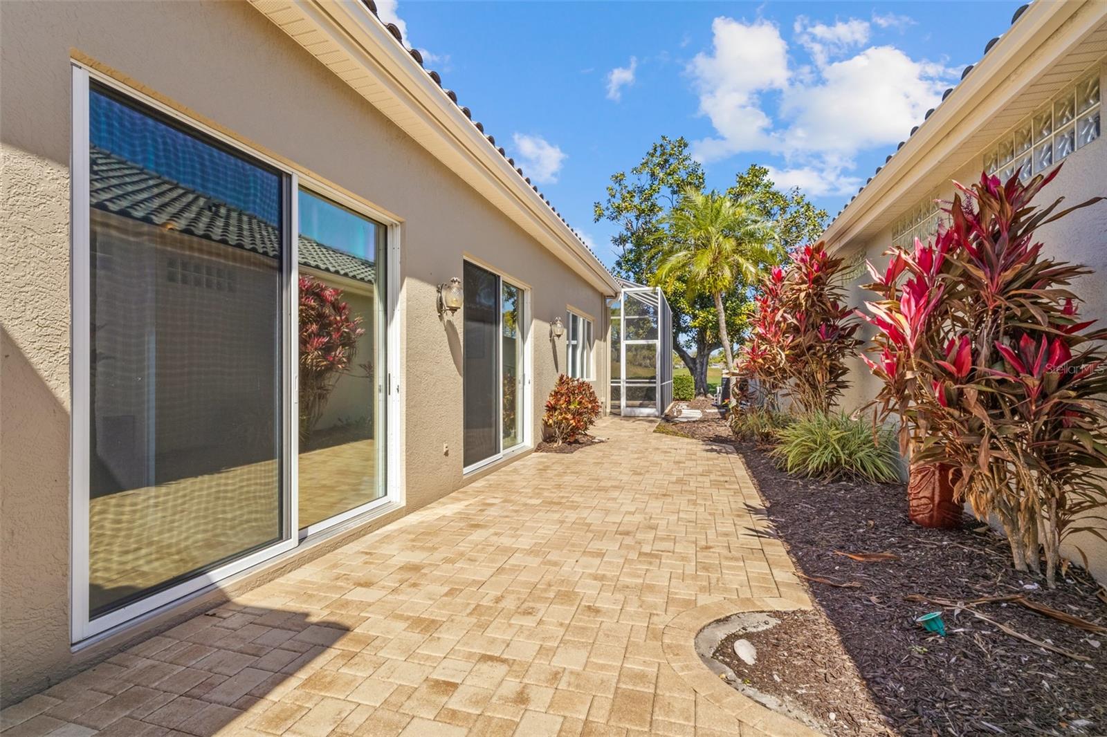 ROSEDALE 5 - Residential