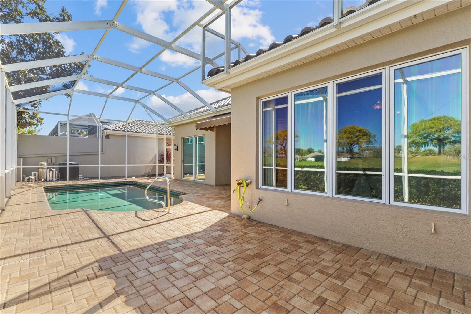 ROSEDALE 5 - Residential