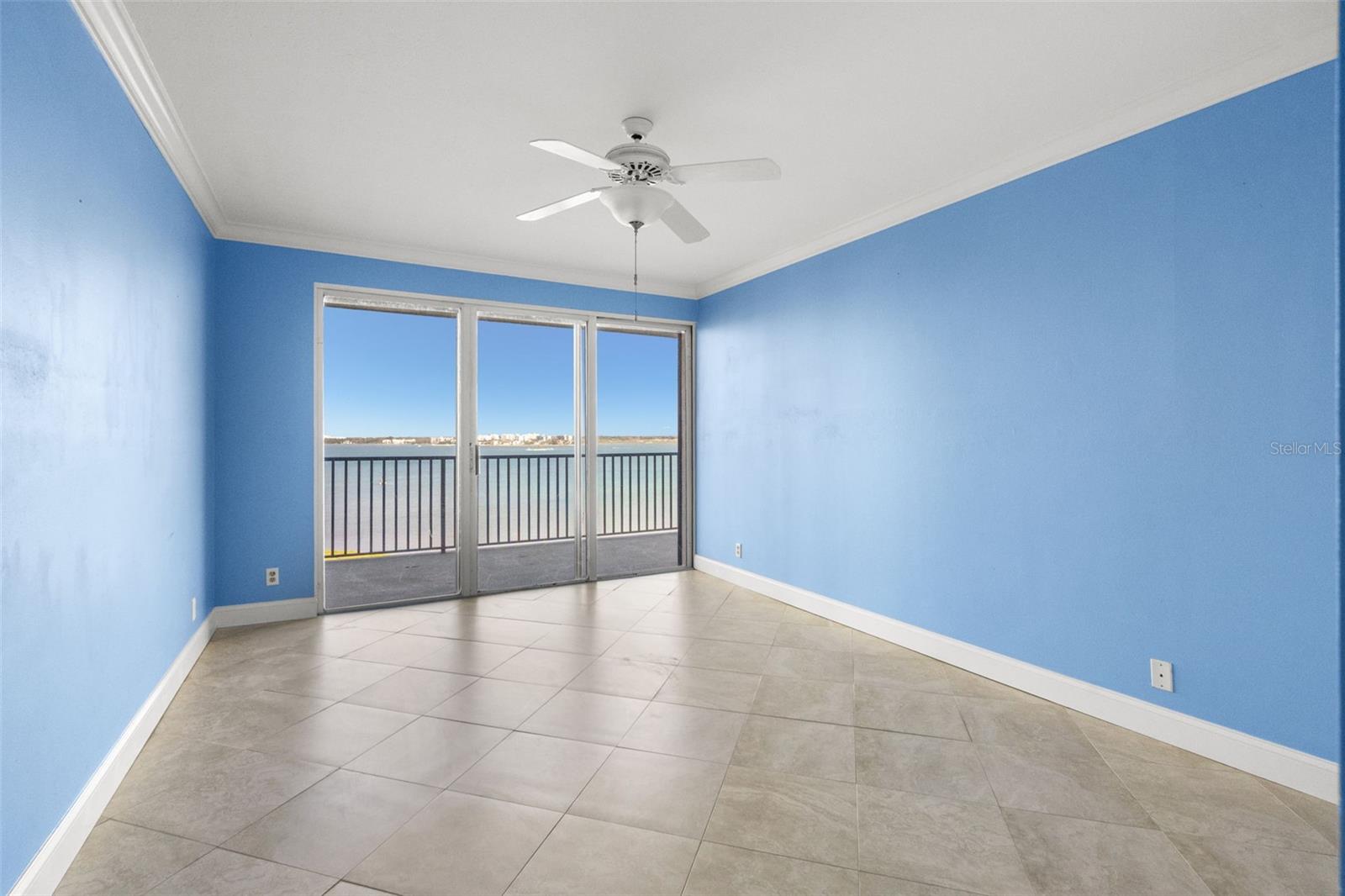 SAND KEY CONDO SOUTH - Residential