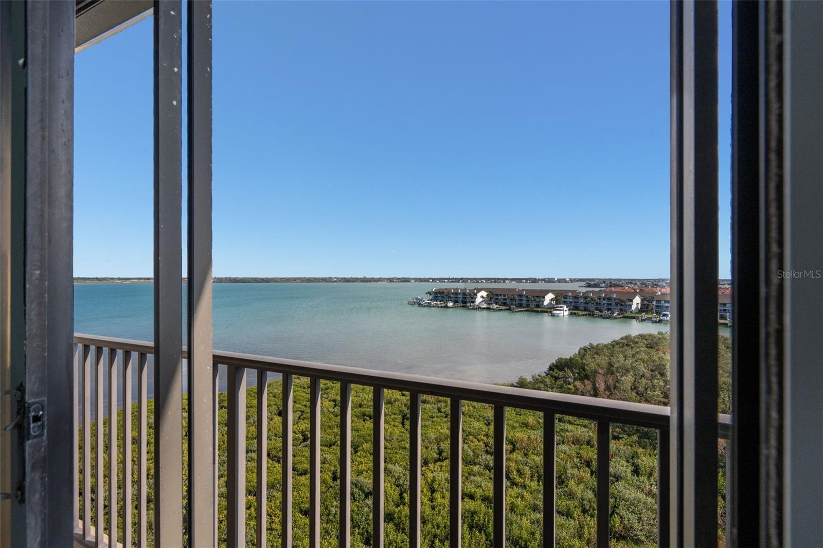 SAND KEY CONDO SOUTH - Residential