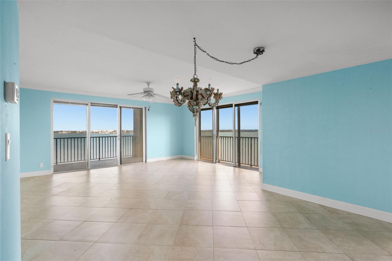 SAND KEY CONDO SOUTH - Residential