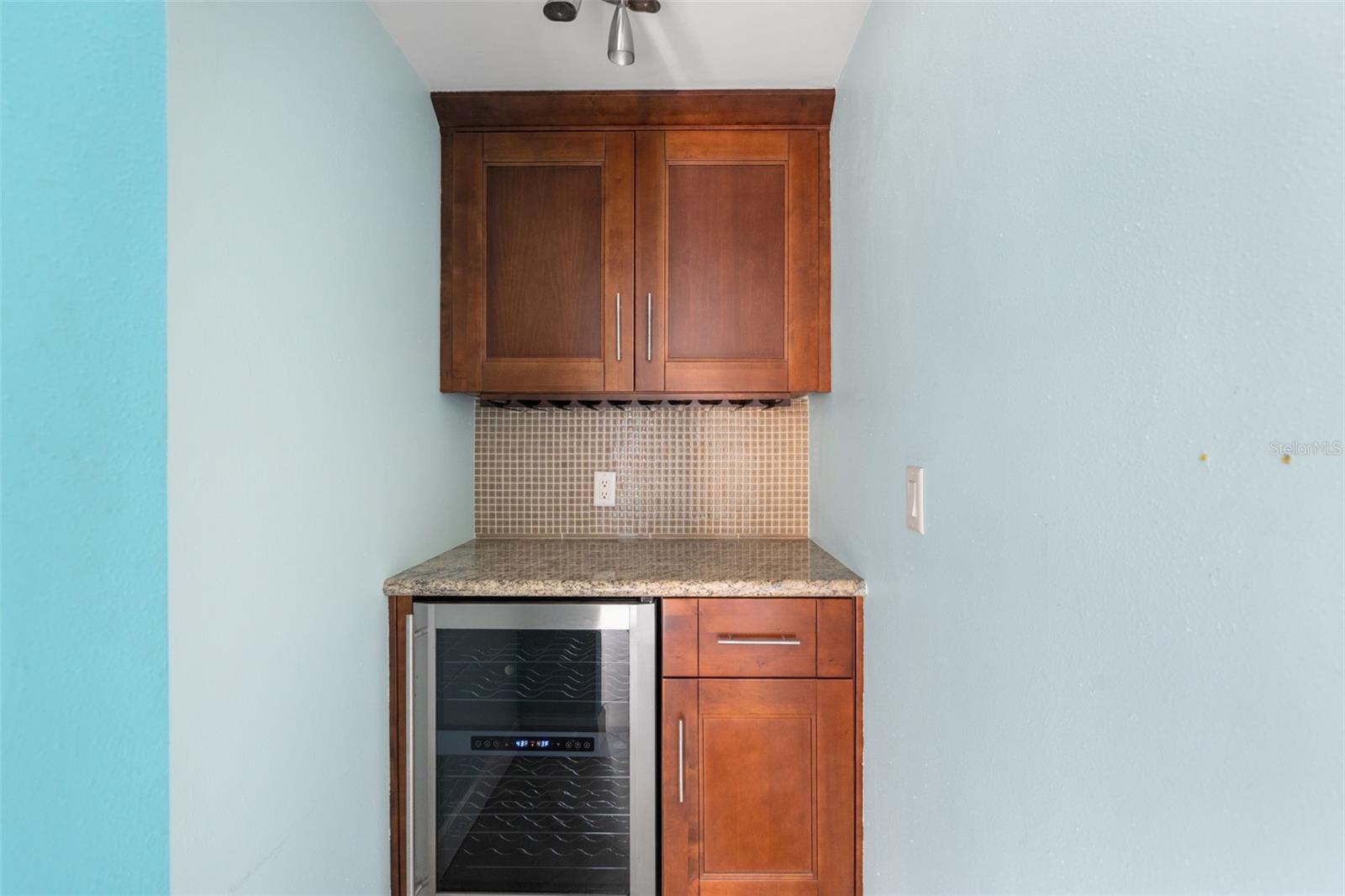 SAND KEY CONDO SOUTH - Residential