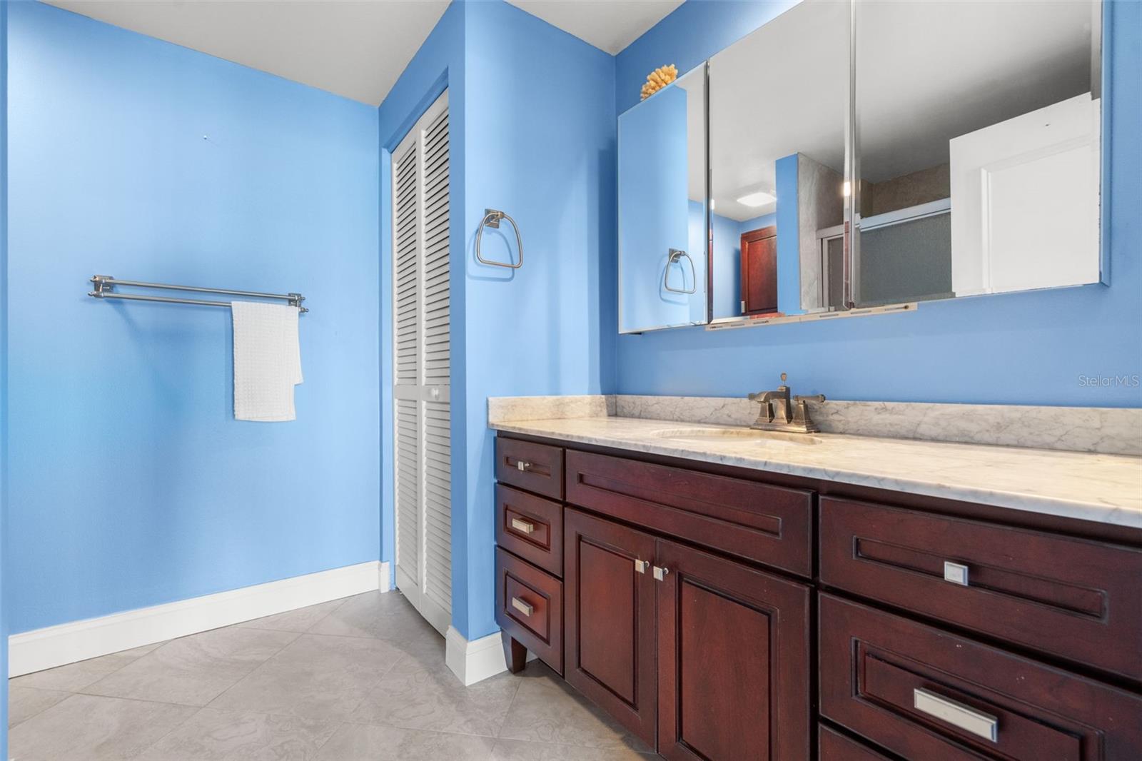 SAND KEY CONDO SOUTH - Residential