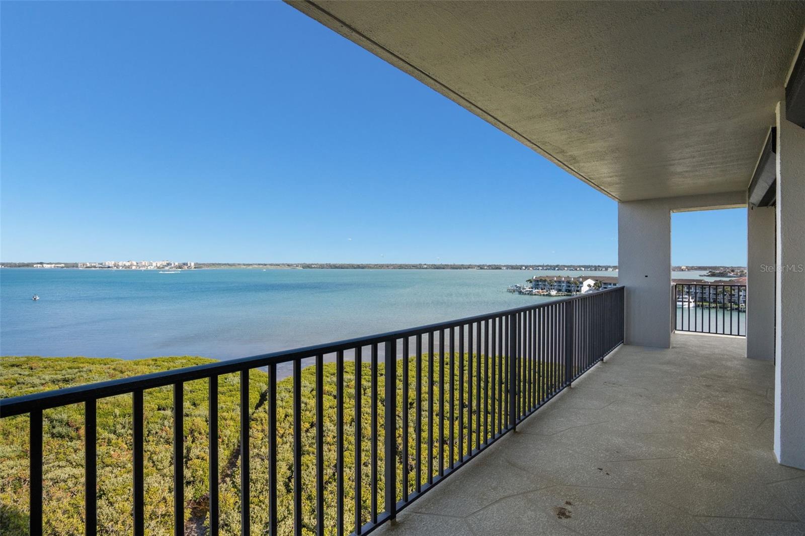 SAND KEY CONDO SOUTH - Residential