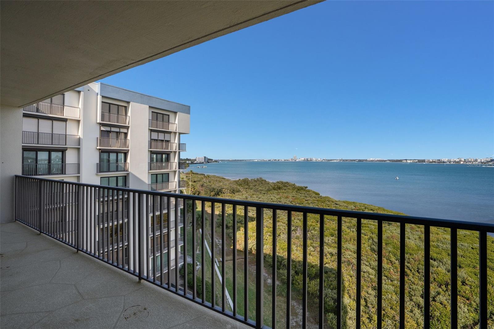 SAND KEY CONDO SOUTH - Residential