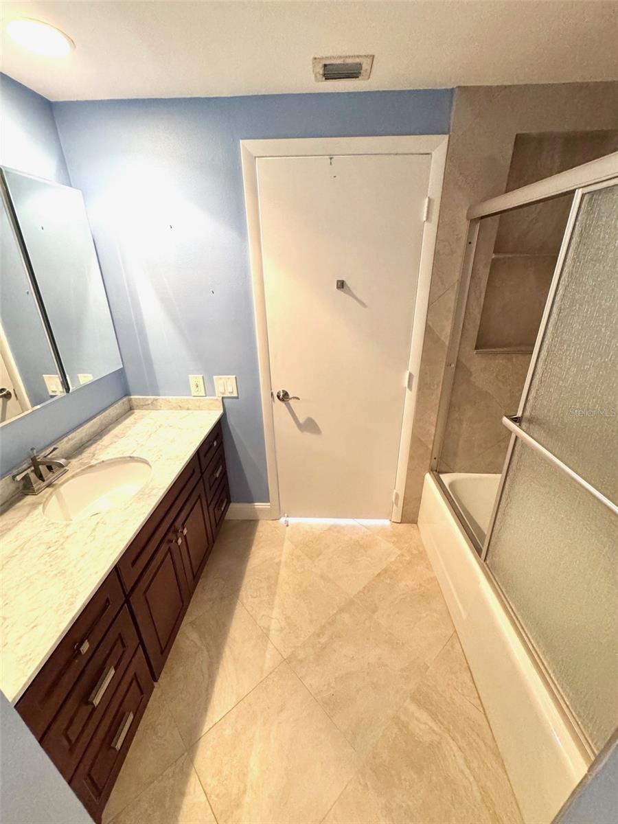 SAND KEY CONDO SOUTH - Residential