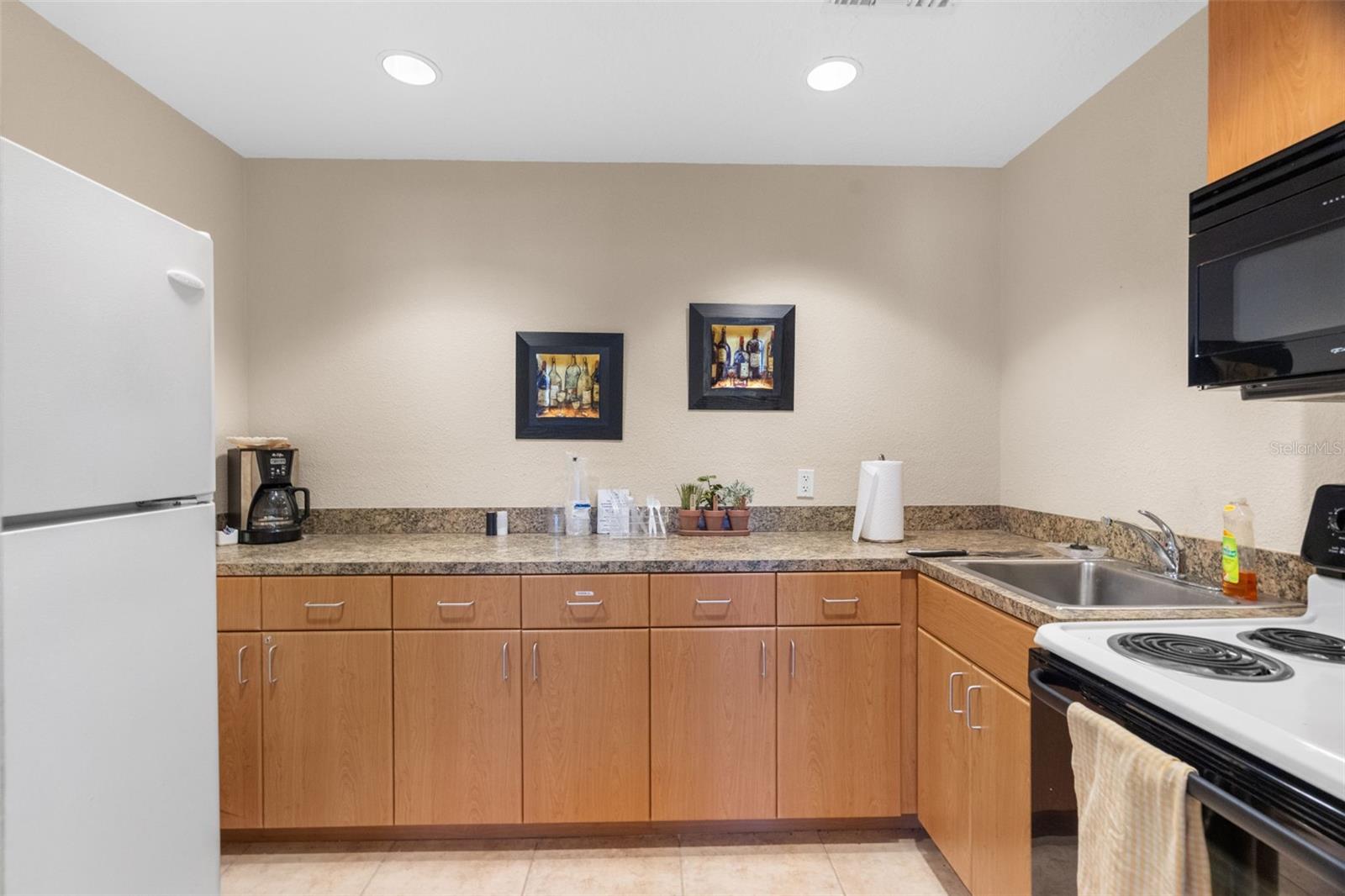 SAND KEY CONDO SOUTH - Residential