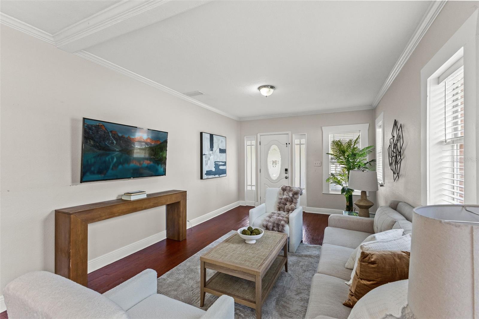 MEADOWBROOK - Residential