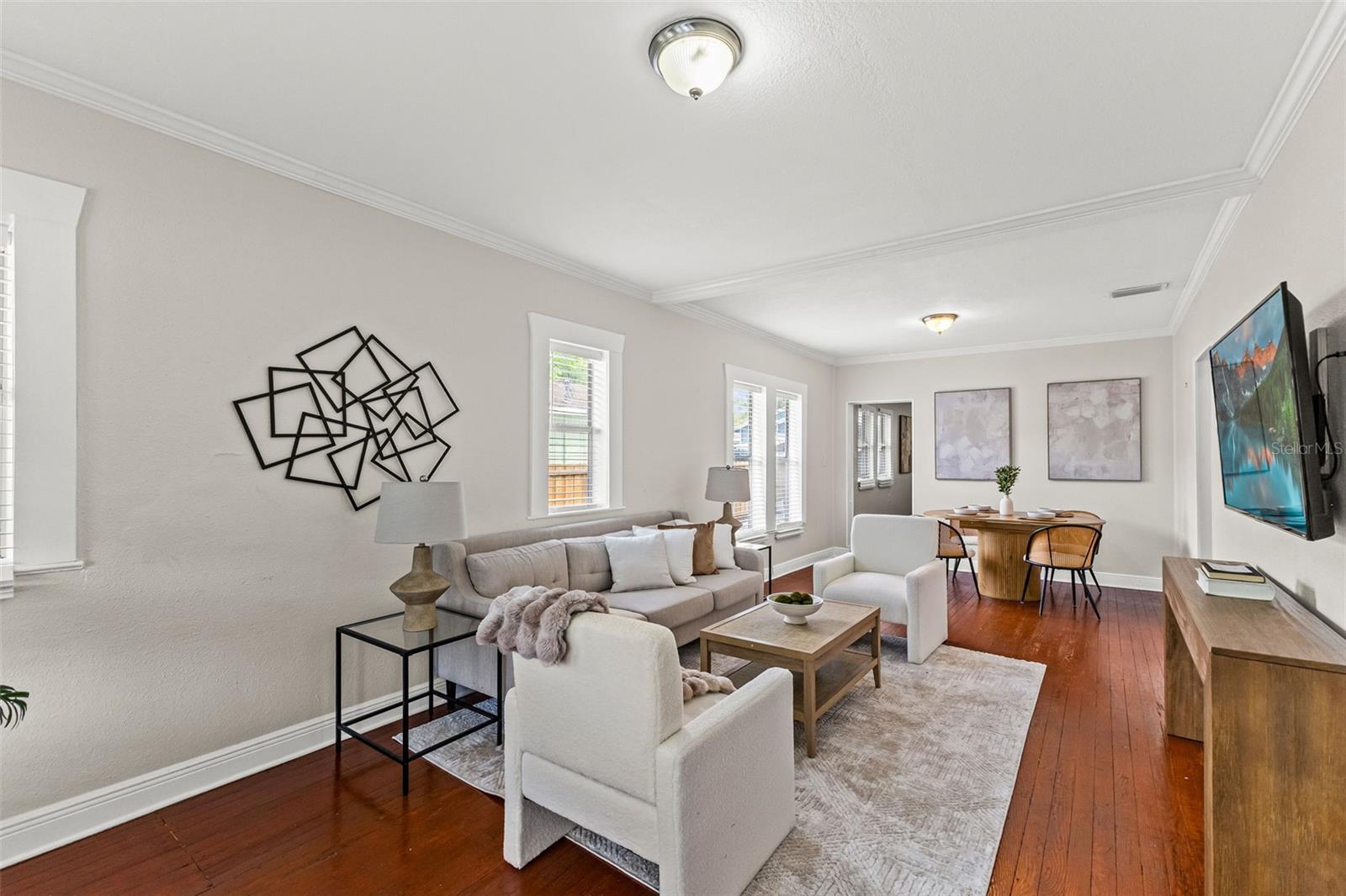 MEADOWBROOK - Residential