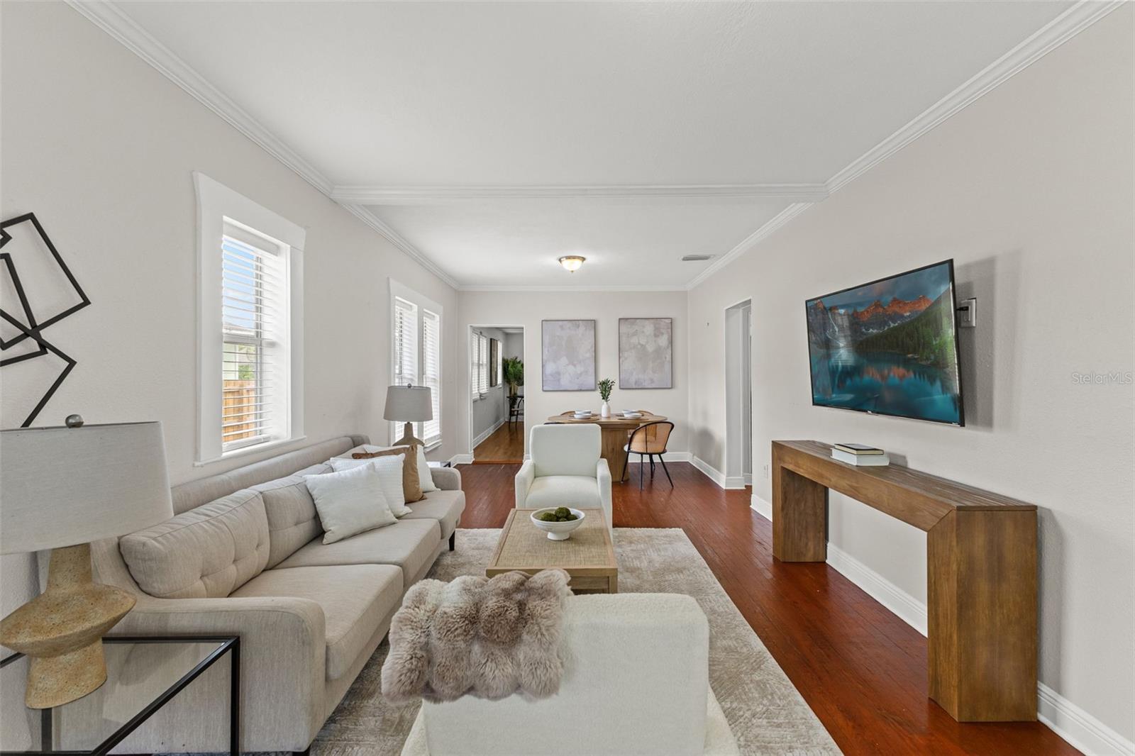 MEADOWBROOK - Residential