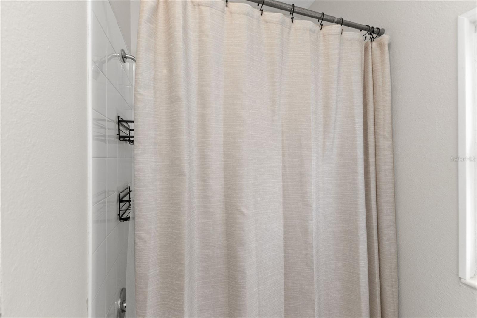 MEADOWBROOK - Residential