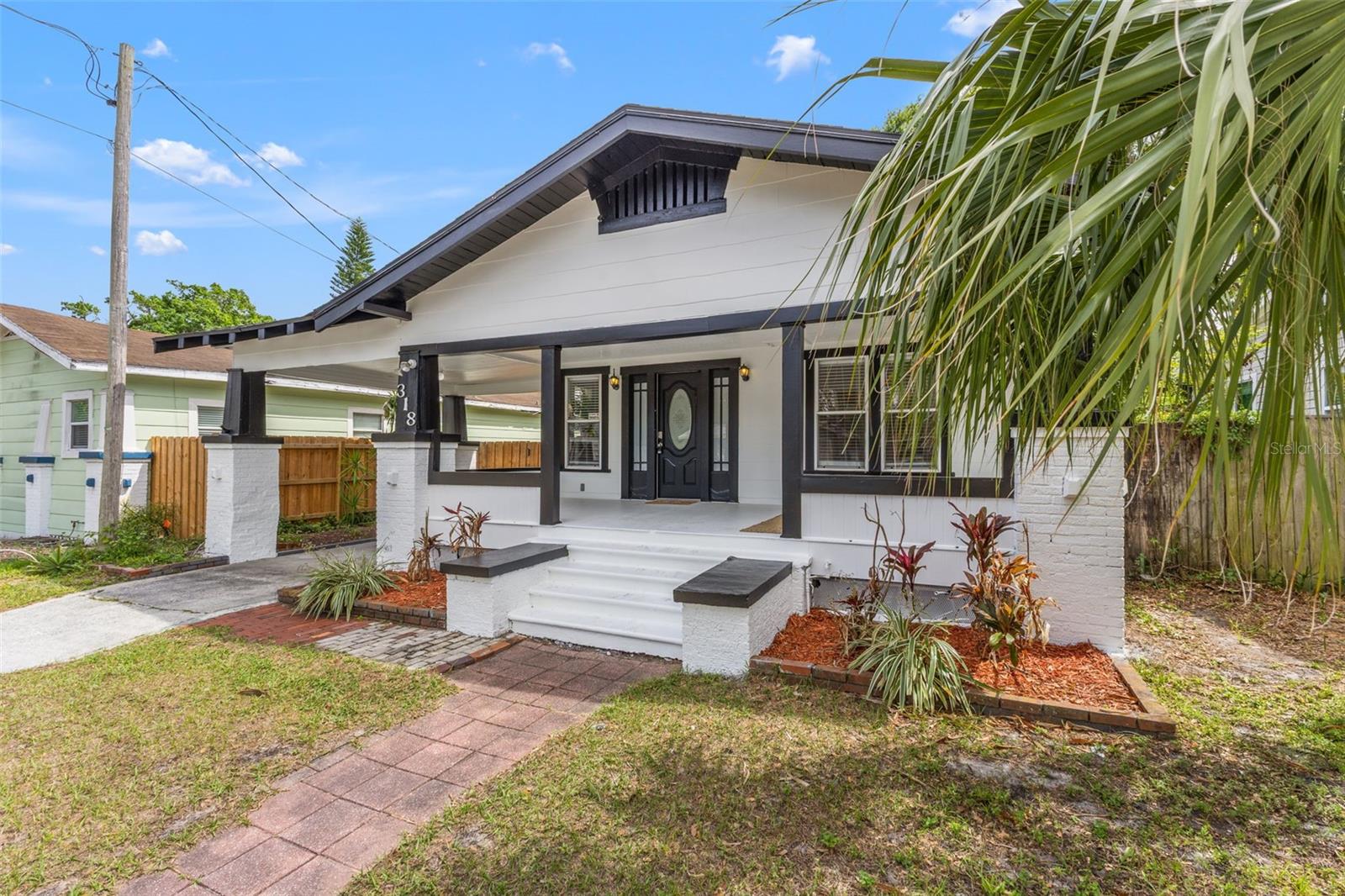 MEADOWBROOK - Residential